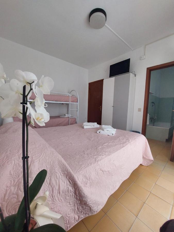 Hotel San Domingo ليدو دي كامايوري المظهر الخارجي الصورة